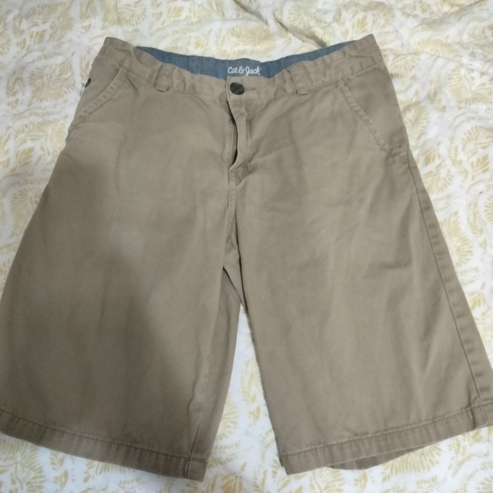 Boys Cat & Jack size 16 khaki Shorts